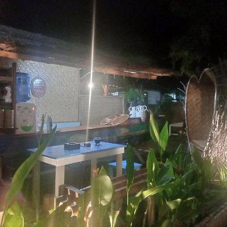 Efrata Villa Gili Air Oda fotoğraf